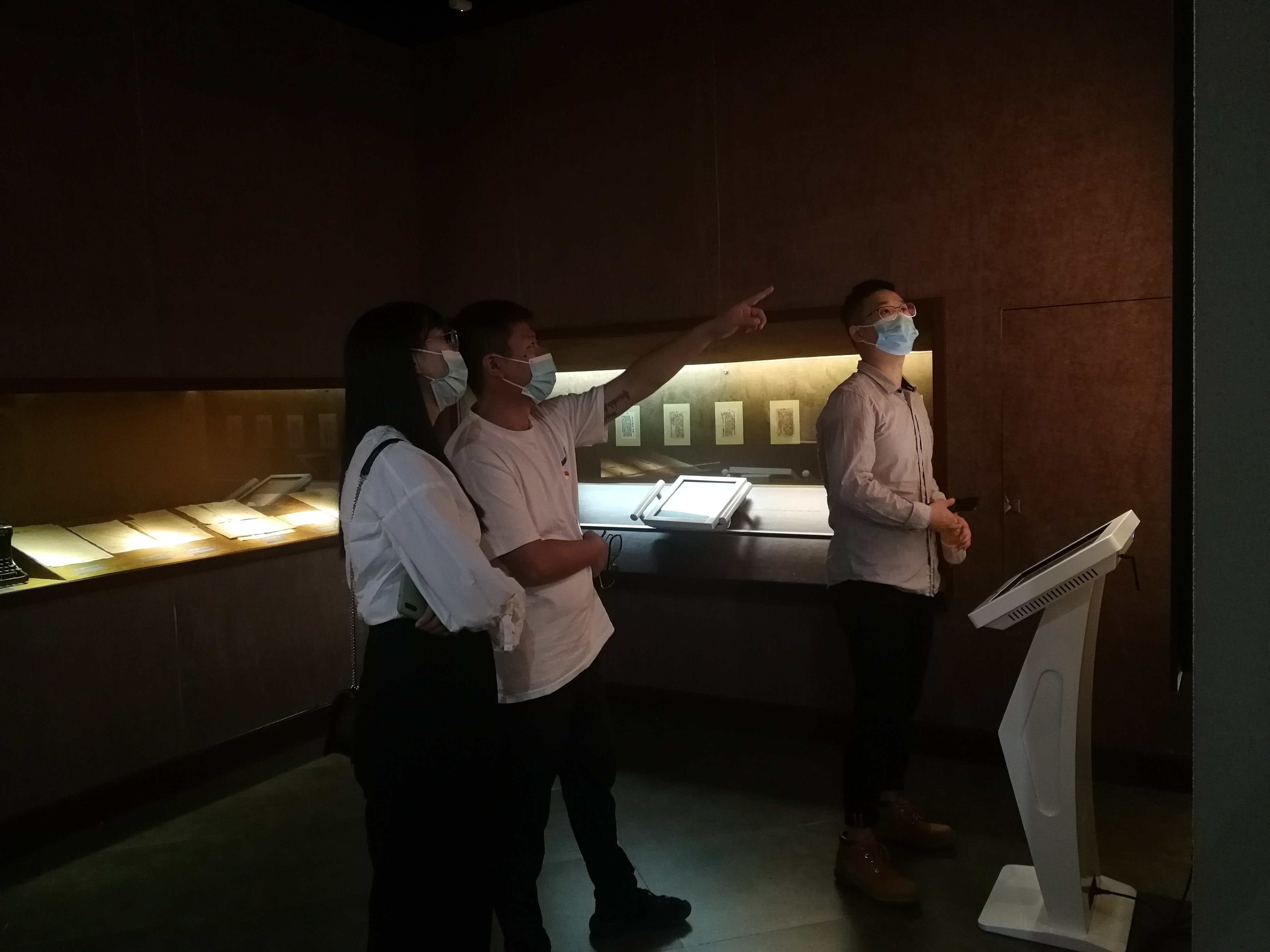 聆聽歷史足音，緬懷崢嶸歲月 公司員工參觀武漢革命博物館(圖3)