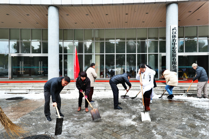 一場(chǎng)雪，體育中心美得不要不要的 但最美的風(fēng)景還是他們(圖10)