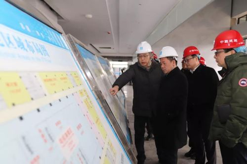 市委常委、宣傳部長張世華調(diào)研軍運會主媒體中心(圖2)