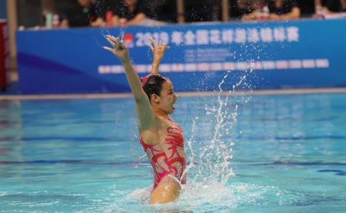 “水上芭蕾”究竟有多美？全國(guó)花樣游泳錦標(biāo)賽武漢“綻放”（附精美圖集）