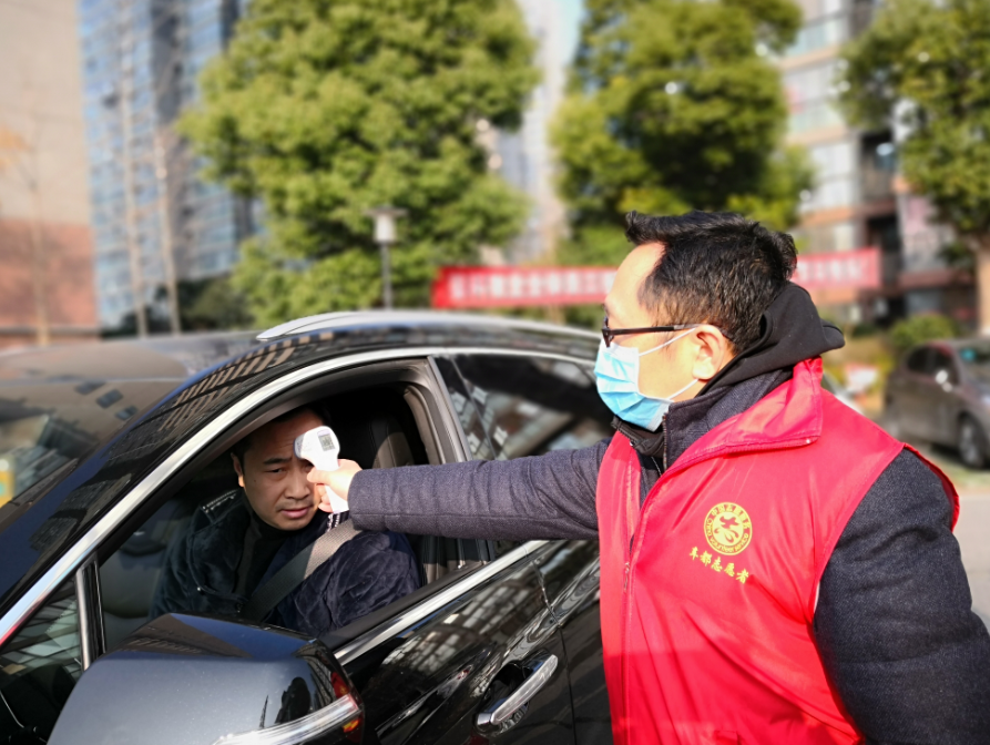 今天，我們繼續(xù)奮戰(zhàn)在“戰(zhàn)疫”一線(圖3)