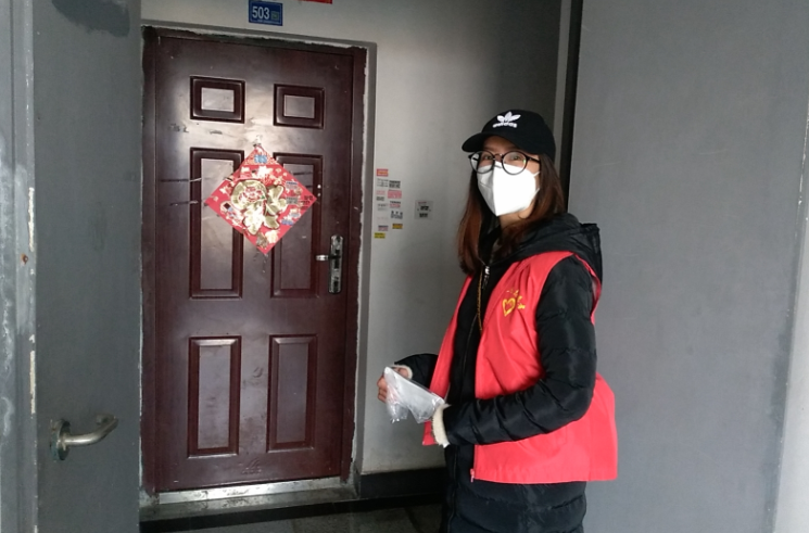 今天，我們繼續(xù)奮戰(zhàn)在“戰(zhàn)疫”一線(圖10)