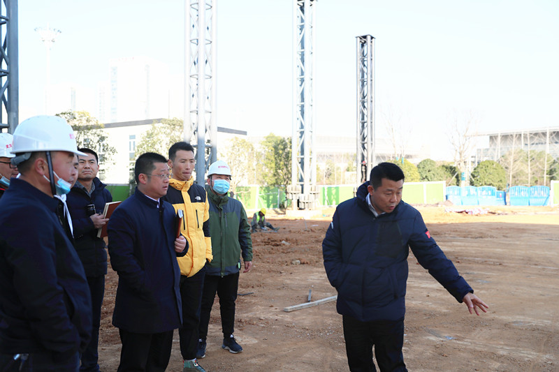 公司領(lǐng)導檢查軍運會賽后利用項目建設(shè)(圖6)
